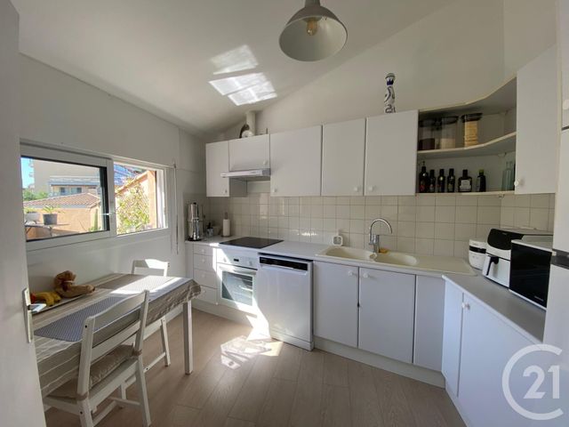 Appartement &agrave; vendre - 2 pi&egrave;ces - 54,20 m2 - Le Cannet - 06 - PROVENCE-ALPES-COTE-D-AZUR