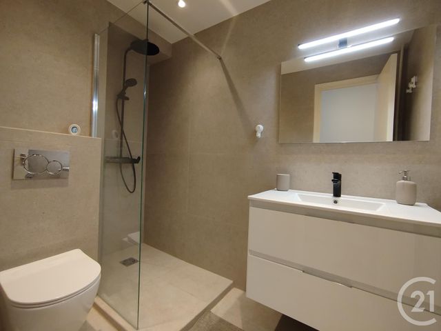 Appartement F1 &agrave; louer - 1 pi&egrave;ce - 20,88 m2 - Le Cannet - 06 - PROVENCE-ALPES-COTE-D-AZUR