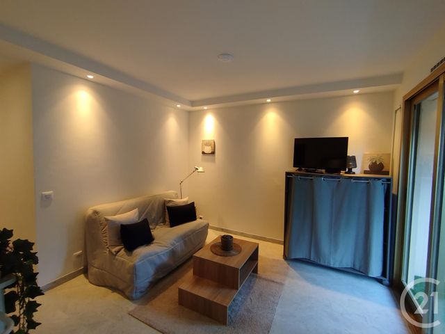 Appartement F1 &agrave; louer - 1 pi&egrave;ce - 20,88 m2 - Le Cannet - 06 - PROVENCE-ALPES-COTE-D-AZUR