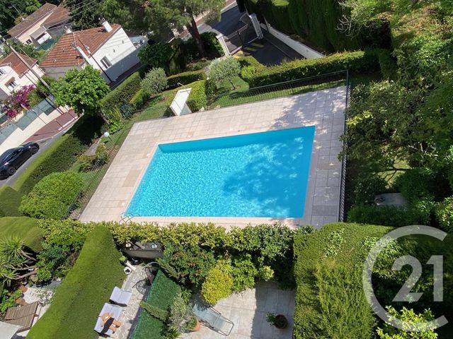 Appartement F4 &agrave; vendre - 4 pi&egrave;ces - 94,78 m2 - Le Cannet - 06 - PROVENCE-ALPES-COTE-D-AZUR