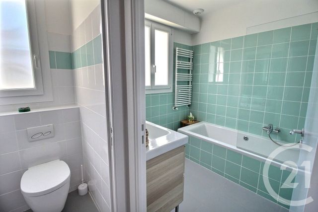 Maison &agrave; vendre - 4 pi&egrave;ces - 152 m2 - Roquefort Les Pins - 06 - PROVENCE-ALPES-COTE-D-AZUR