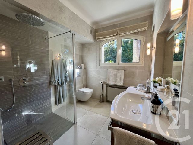 Maison à vendre - 6 pièces - 170 m2 - Roquefort Les Pins - 06 - PROVENCE-ALPES-COTE-D-AZUR