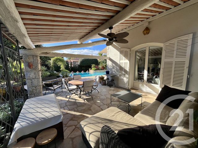 Maison à vendre - 6 pièces - 170 m2 - Roquefort Les Pins - 06 - PROVENCE-ALPES-COTE-D-AZUR