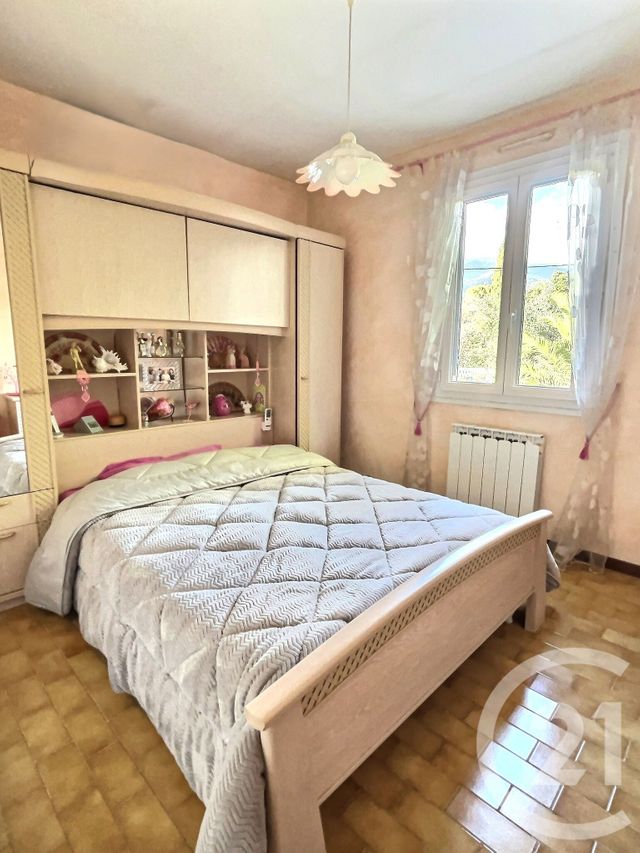 Maison &agrave; vendre - 5 pi&egrave;ces - 141,56 m2 - Roquefort Les Pins - 06 - PROVENCE-ALPES-COTE-D-AZUR