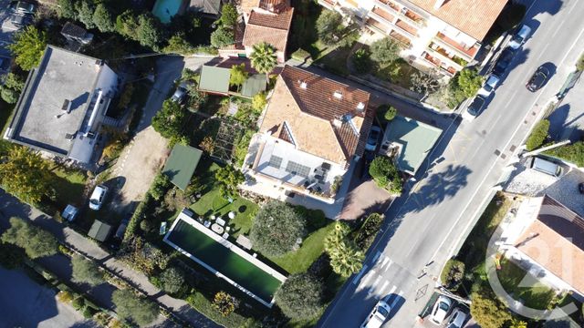 Maison à vendre - 9 pièces - 236 m2 - Vence - 06 - PROVENCE-ALPES-COTE-D-AZUR