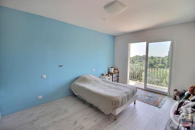 Maison à vendre - 8 pièces - 250 m2 - Le Rouret - 06 - PROVENCE-ALPES-COTE-D-AZUR