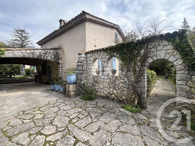 Maison à vendre - 6 pièces - 223,07 m2 - Roquefort Les Pins - 06 - PROVENCE-ALPES-COTE-D-AZUR