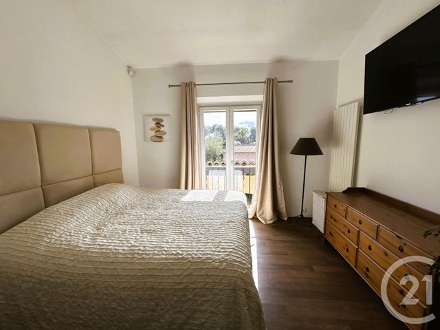 Maison à vendre - 6 pièces - 168 m2 - Le Rouret - 06 - PROVENCE-ALPES-COTE-D-AZUR