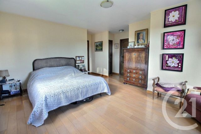 Maison &agrave; vendre - 8 pi&egrave;ces - 257,27 m2 - Mouans Sartoux - 06 - PROVENCE-ALPES-COTE-D-AZUR