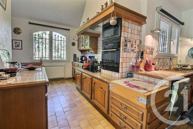 Maison &agrave; vendre - 4 pi&egrave;ces - 150 m2 - Roquefort Les Pins - 06 - PROVENCE-ALPES-COTE-D-AZUR