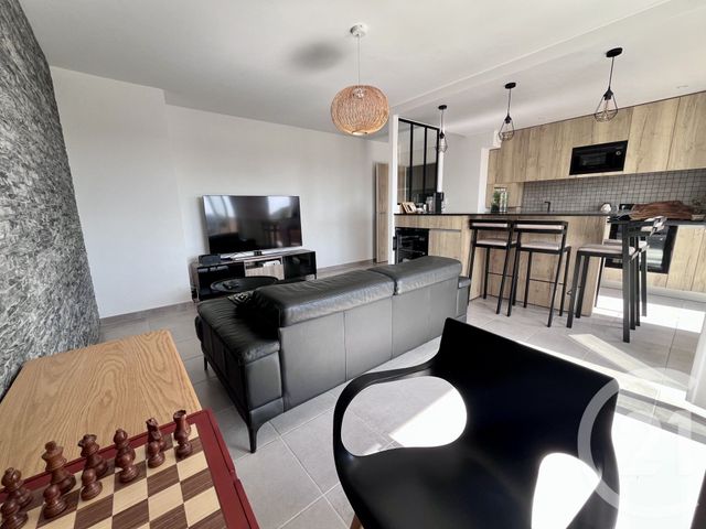Appartement F4 &agrave; vendre - 4 pi&egrave;ces - 81,65 m2 - Roquefort Les Pins - 06 - PROVENCE-ALPES-COTE-D-AZUR