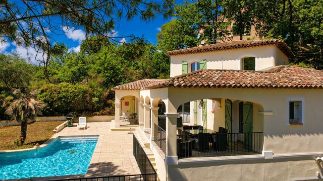 Maison &agrave; vendre - 6 pi&egrave;ces - 155,68 m2 - Roquefort Les Pins - 06 - PROVENCE-ALPES-COTE-D-AZUR