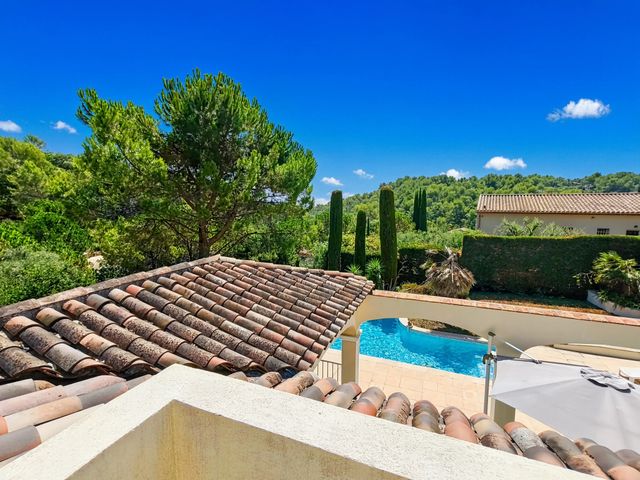 Maison &agrave; vendre - 6 pi&egrave;ces - 155,68 m2 - Roquefort Les Pins - 06 - PROVENCE-ALPES-COTE-D-AZUR