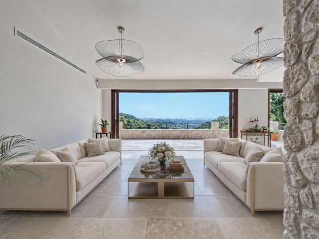 Maison &agrave; vendre - 6 pi&egrave;ces - 297 m2 - St Paul De Vence - 06 - PROVENCE-ALPES-COTE-D-AZUR