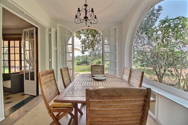 Maison à vendre - 10 pièces - 339,24 m2 - Roquefort Les Pins - 06 - PROVENCE-ALPES-COTE-D-AZUR