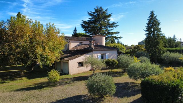 Maison &agrave; vendre - 5 pi&egrave;ces - 153 m2 - Chateauneuf Grasse - 06 - PROVENCE-ALPES-COTE-D-AZUR