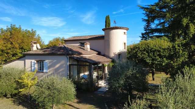 Maison &agrave; vendre - 5 pi&egrave;ces - 153 m2 - Chateauneuf Grasse - 06 - PROVENCE-ALPES-COTE-D-AZUR