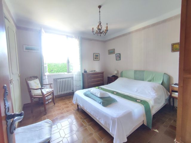 Maison &agrave; vendre - 5 pi&egrave;ces - 153 m2 - Chateauneuf Grasse - 06 - PROVENCE-ALPES-COTE-D-AZUR