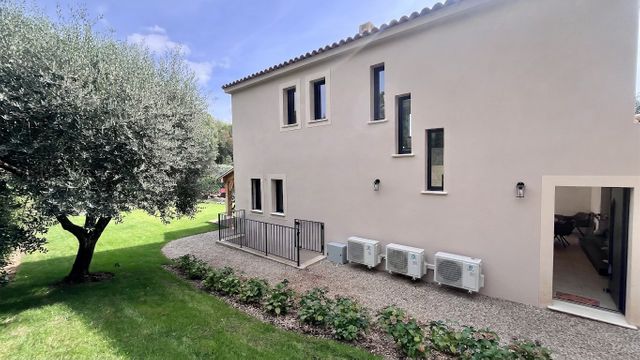 Maison &agrave; vendre - 6 pi&egrave;ces - 173,17 m2 - Roquefort Les Pins - 06 - PROVENCE-ALPES-COTE-D-AZUR