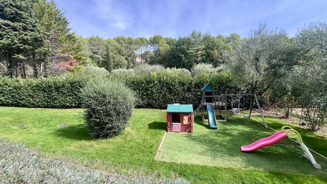 Maison &agrave; vendre - 6 pi&egrave;ces - 173,17 m2 - Roquefort Les Pins - 06 - PROVENCE-ALPES-COTE-D-AZUR
