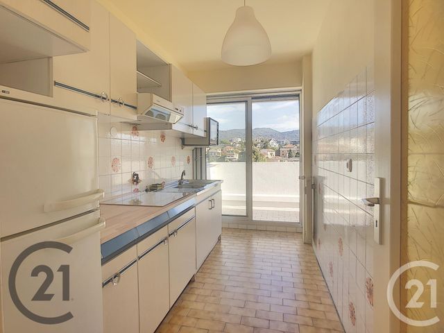 Appartement F2 &agrave; louer - 2 pi&egrave;ces - 50 m2 - Nice - 06 - PROVENCE-ALPES-COTE-D-AZUR