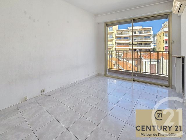 Appartement F4 à vendre - 4 pièces - 85,57 m2 - Nice - 06 - PROVENCE-ALPES-COTE-D-AZUR