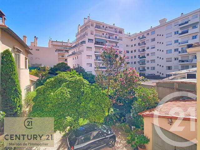Appartement T3 à vendre - 3 pièces - 64,25 m2 - Nice - 06 - PROVENCE-ALPES-COTE-D-AZUR