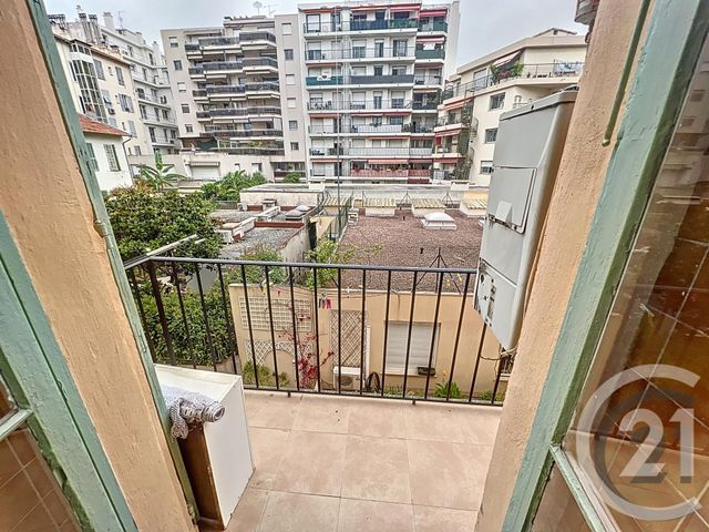 Appartement F3 &agrave; louer - 3 pi&egrave;ces - 48 m2 - Nice - 06 - PROVENCE-ALPES-COTE-D-AZUR