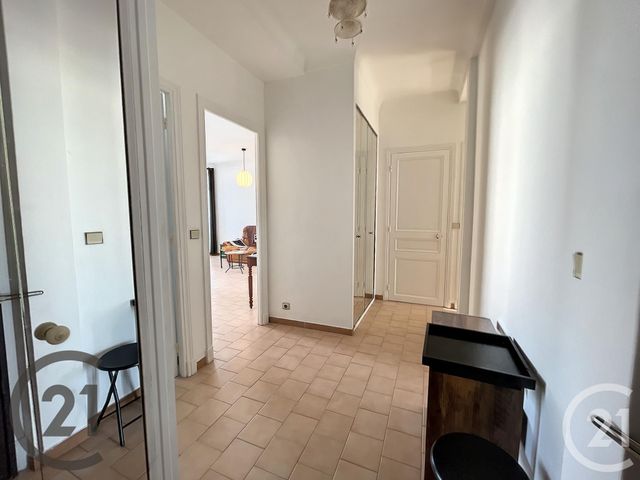 Appartement F2 &agrave; louer - 2 pi&egrave;ces - 56 m2 - Nice - 06 - PROVENCE-ALPES-COTE-D-AZUR