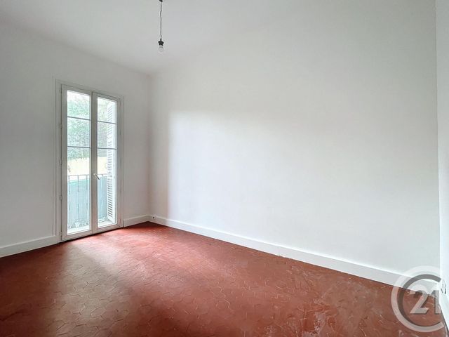 Appartement &agrave; louer - 2 pi&egrave;ces - 35 m2 - Nice - 06 - PROVENCE-ALPES-COTE-D-AZUR