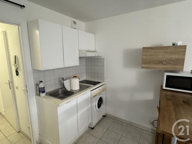 Appartement F1 &agrave; louer - 1 pi&egrave;ce - 22 m2 - Nice - 06 - PROVENCE-ALPES-COTE-D-AZUR