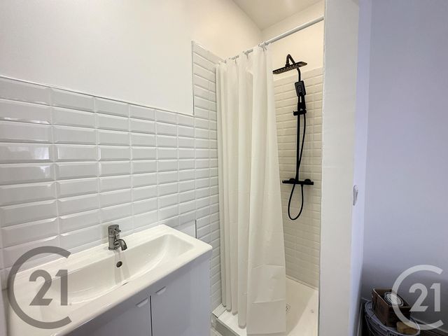 Appartement F3 &agrave; louer - 3 pi&egrave;ces - 74 m2 - Nice - 06 - PROVENCE-ALPES-COTE-D-AZUR