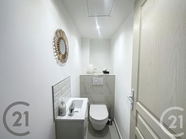 Appartement F3 &agrave; louer - 3 pi&egrave;ces - 74 m2 - Nice - 06 - PROVENCE-ALPES-COTE-D-AZUR