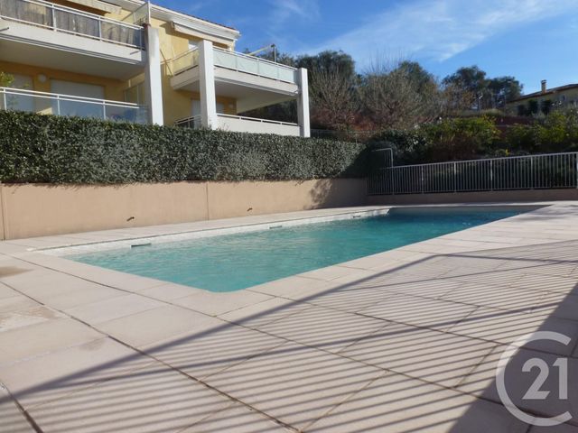 Maison &agrave; louer - 4 pi&egrave;ces - 87 m2 - Nice - 06 - PROVENCE-ALPES-COTE-D-AZUR
