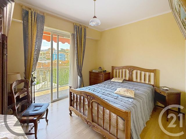 Appartement F3 &agrave; vendre - 3 pi&egrave;ces - 77 m2 - Nice - 06 - PROVENCE-ALPES-COTE-D-AZUR