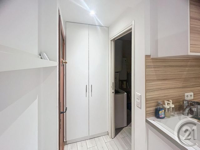Appartement F1 &agrave; louer - 1 pi&egrave;ce - 16,09 m2 - Nice - 06 - PROVENCE-ALPES-COTE-D-AZUR