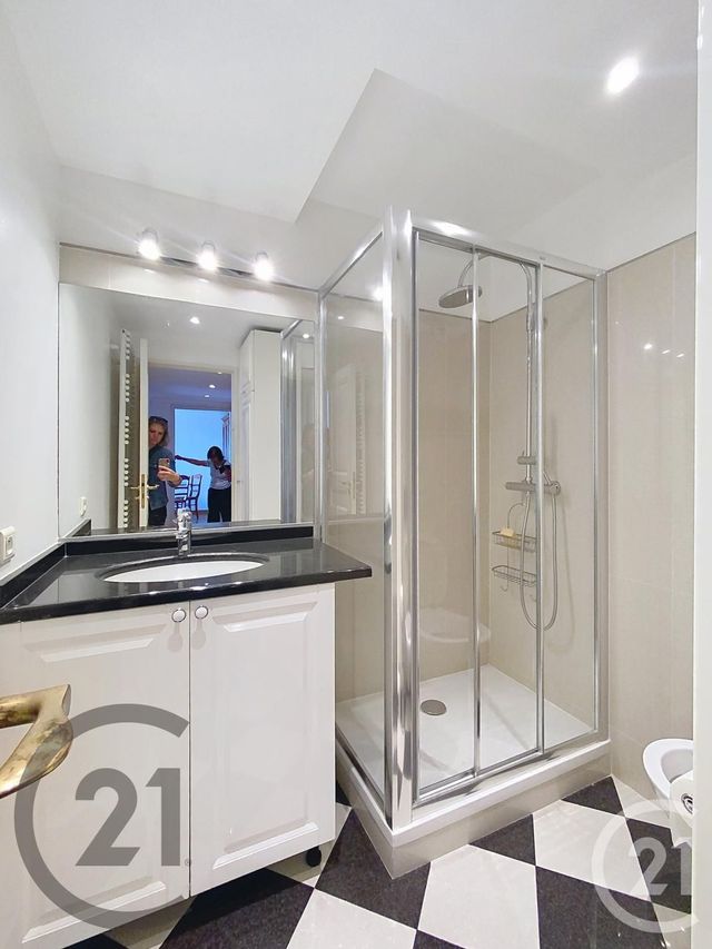Appartement F2 &agrave; louer - 2 pi&egrave;ces - 48,03 m2 - Nice - 06 - PROVENCE-ALPES-COTE-D-AZUR