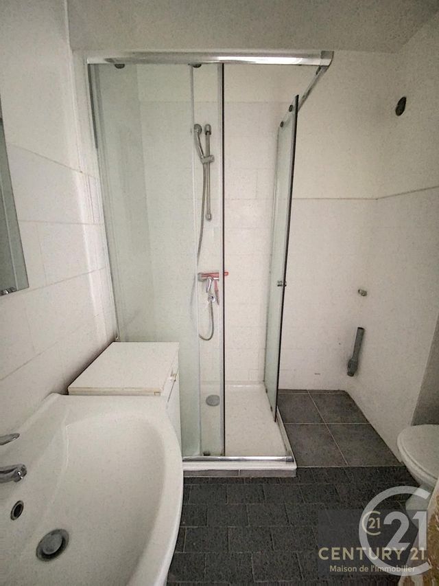 Appartement F1 &agrave; louer - 1 pi&egrave;ce - 20 m2 - Nice - 06 - PROVENCE-ALPES-COTE-D-AZUR
