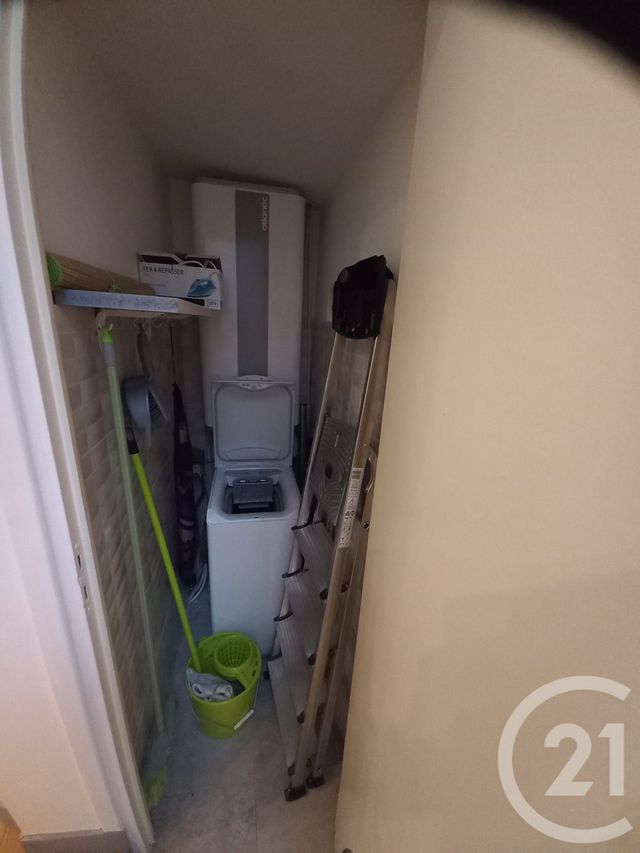 Appartement F1 &agrave; louer - 1 pi&egrave;ce - 27 m2 - Nice - 06 - PROVENCE-ALPES-COTE-D-AZUR