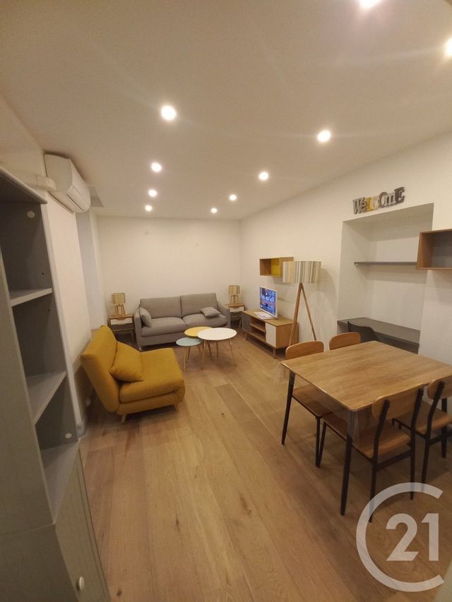 Appartement F1 &agrave; louer - 1 pi&egrave;ce - 27 m2 - Nice - 06 - PROVENCE-ALPES-COTE-D-AZUR
