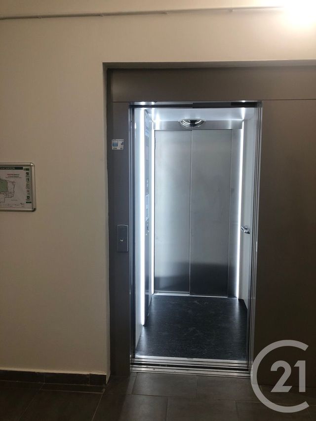 Appartement Local à louer - 1 pièce - 17 m2 - Castres - 81 - MIDI-PYRENEES