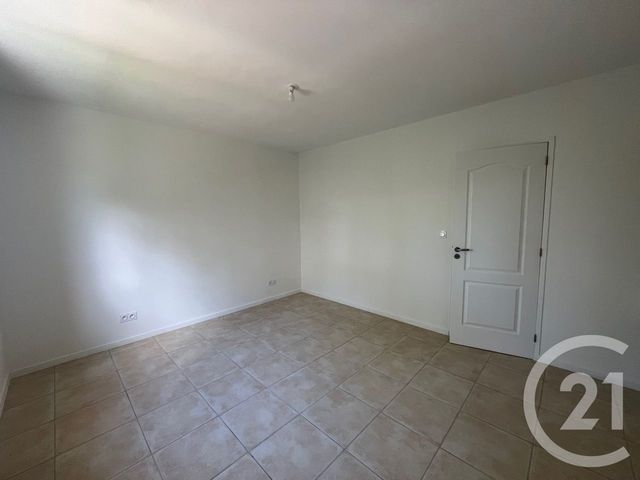 Appartement T3 à louer - 3 pièces - 89,72 m2 - Soual - 81 - MIDI-PYRENEES