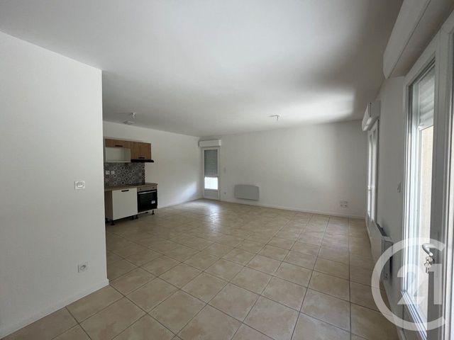 Appartement T3 à louer - 3 pièces - 89,72 m2 - Soual - 81 - MIDI-PYRENEES
