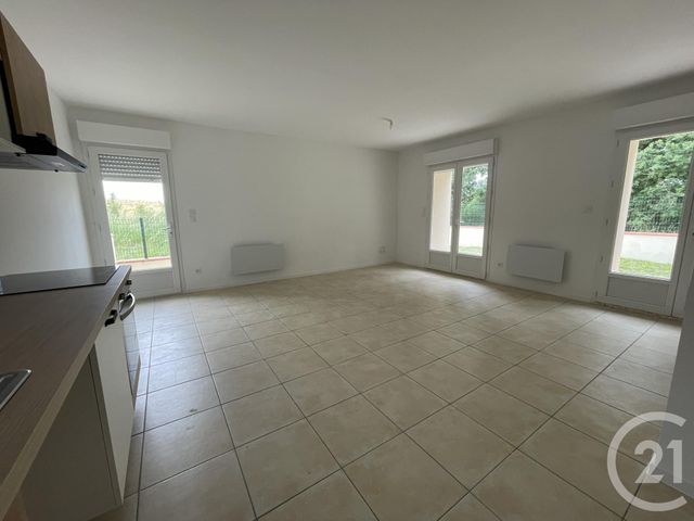 Appartement T3 à louer - 3 pièces - 89,72 m2 - Soual - 81 - MIDI-PYRENEES