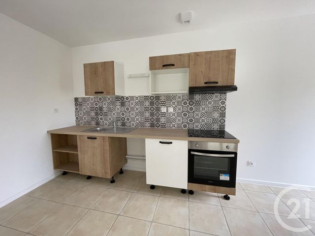 Appartement T3 à louer - 3 pièces - 89,72 m2 - Soual - 81 - MIDI-PYRENEES