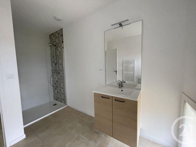 Appartement T3 à louer - 3 pièces - 89,72 m2 - Soual - 81 - MIDI-PYRENEES
