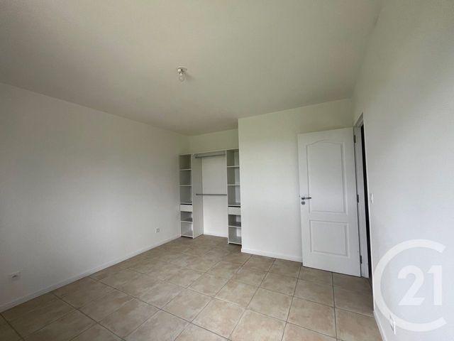 Appartement T3 à louer - 3 pièces - 89,72 m2 - Soual - 81 - MIDI-PYRENEES