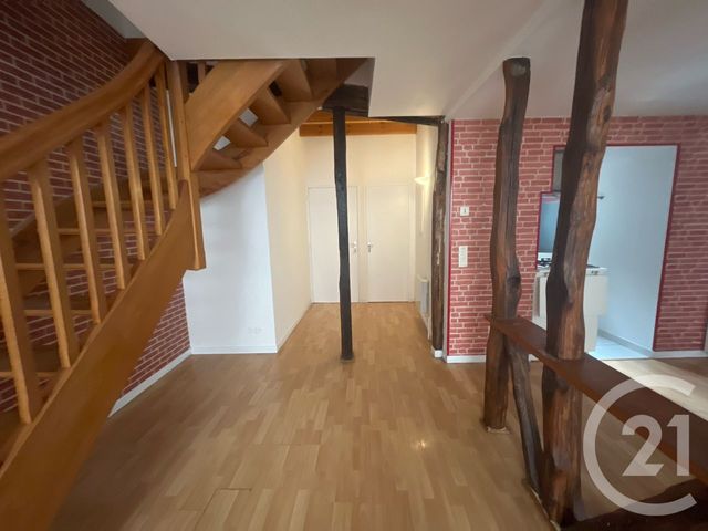 Appartement F4 à louer - 4 pièces - 76,71 m2 - Castres - 81 - MIDI-PYRENEES