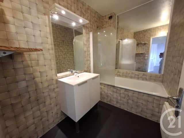 Appartement F3 à louer - 3 pièces - 70 m2 - Castres - 81 - MIDI-PYRENEES