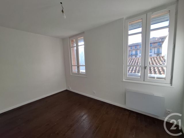 Appartement F3 à louer - 3 pièces - 70 m2 - Castres - 81 - MIDI-PYRENEES